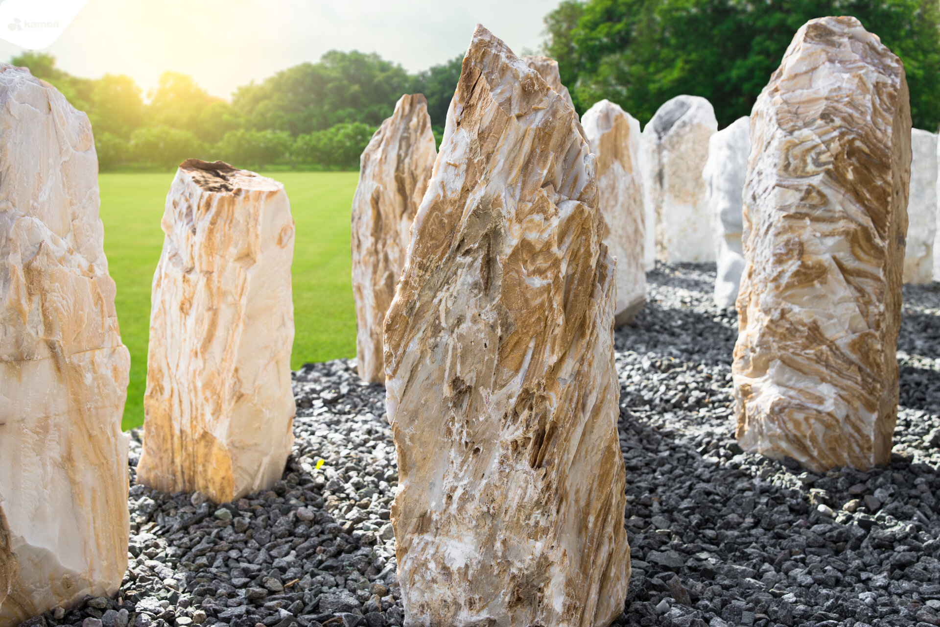 Marmor Monolith MLG19